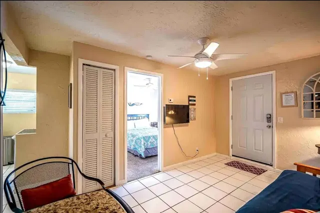 Residence photo 24
