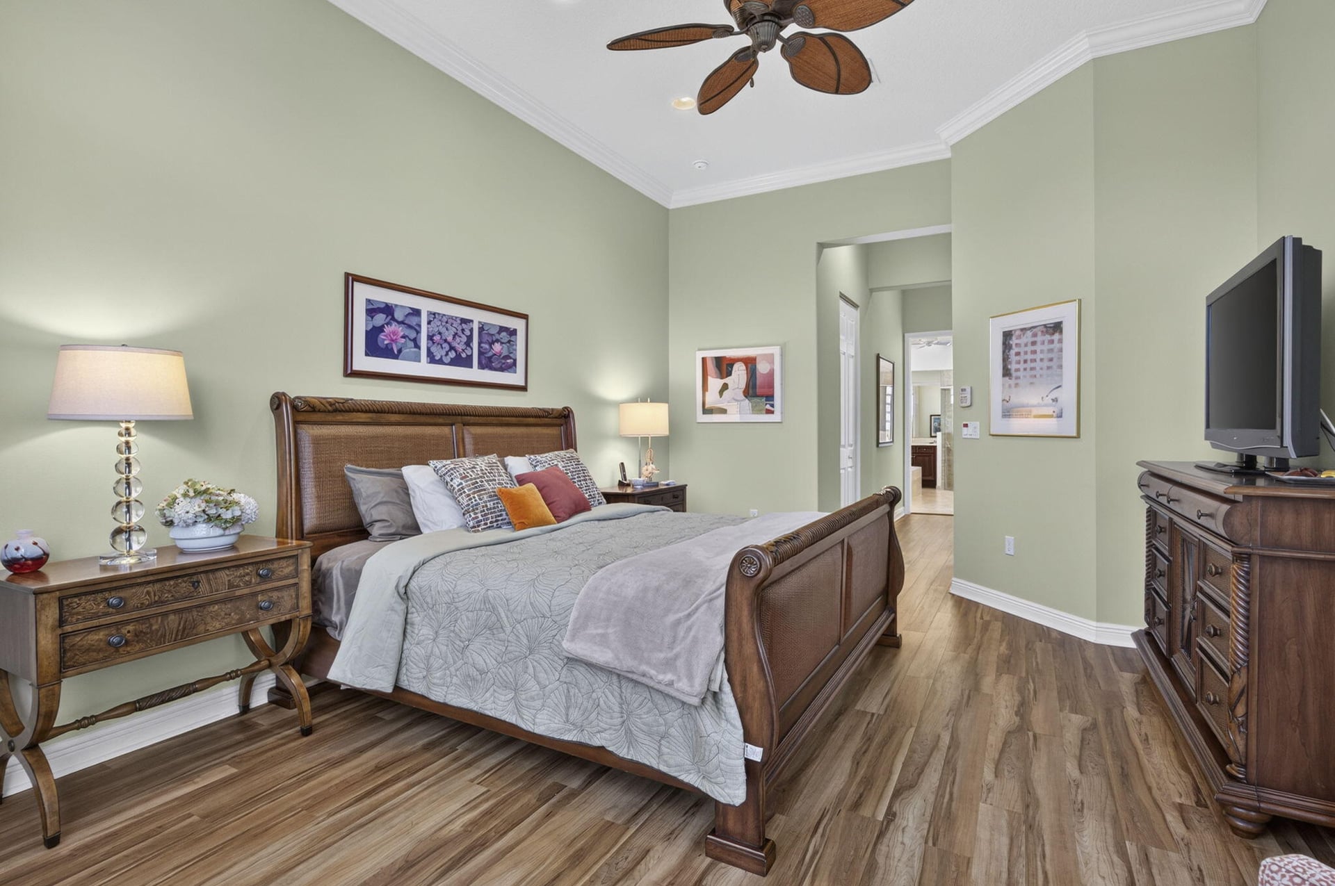Residence photo 24