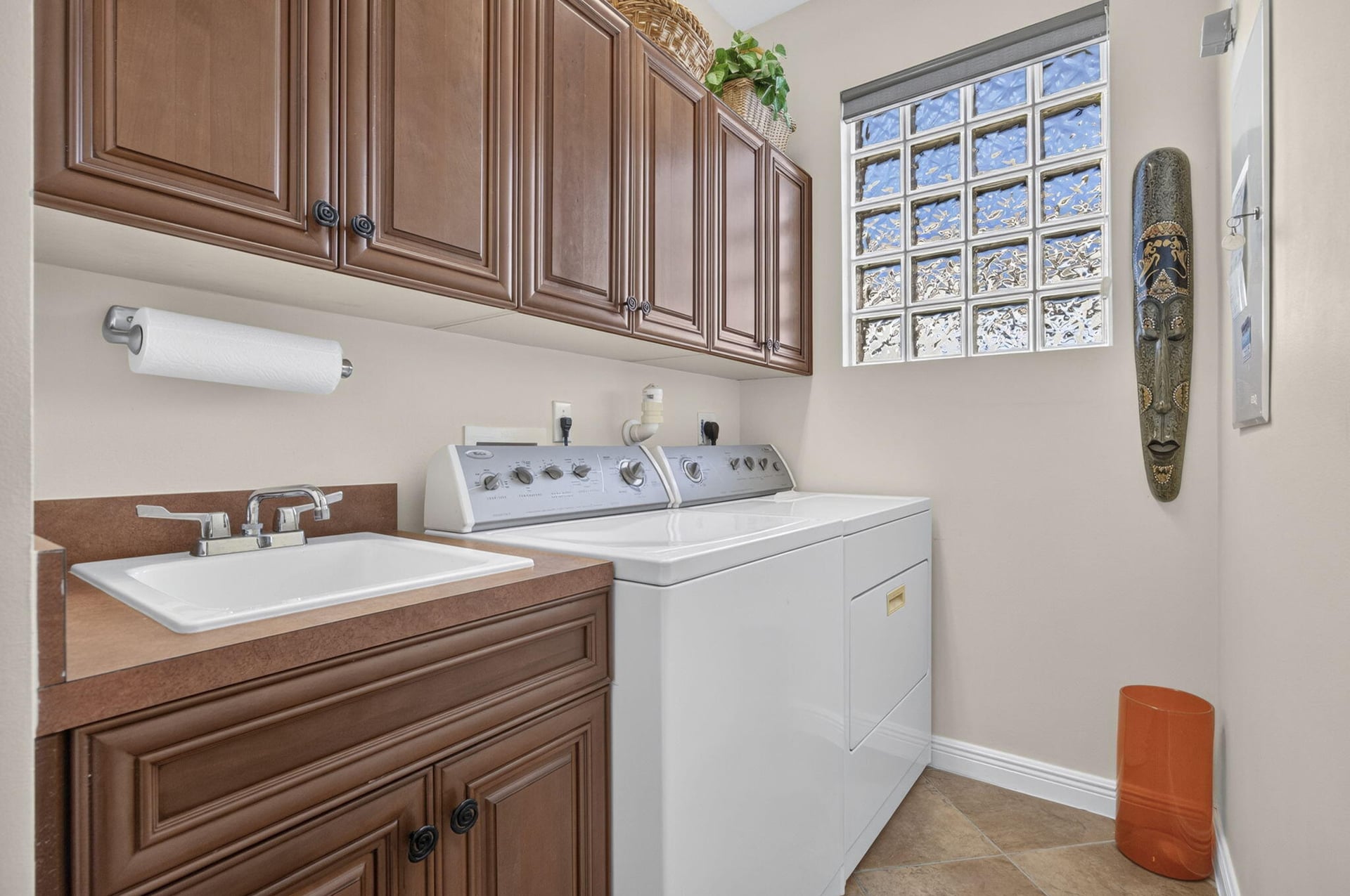 Residence photo 41