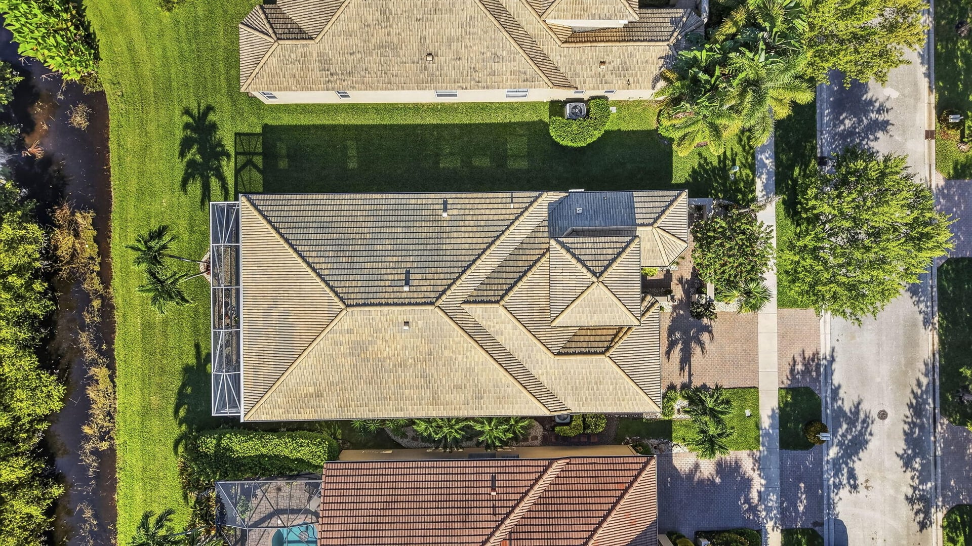 Residence photo 62
