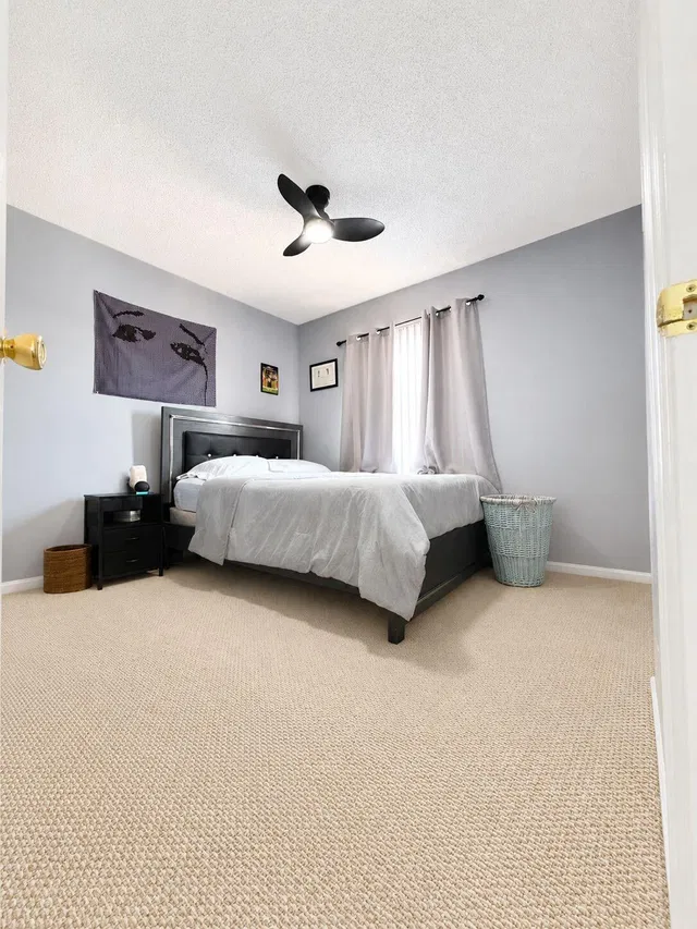 Residence photo 11