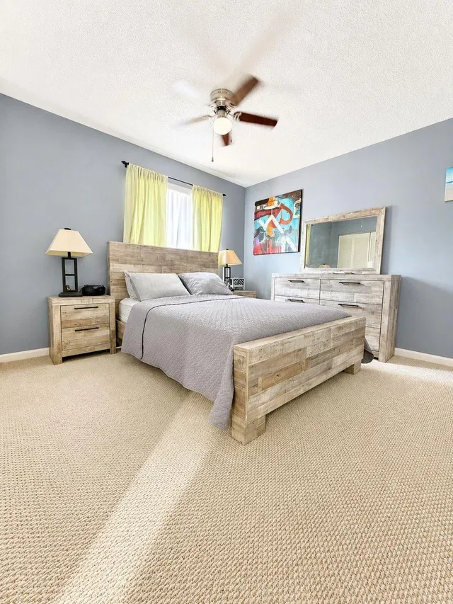 Residence photo 12
