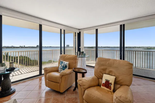 Singer Island Unit B7c photo 2