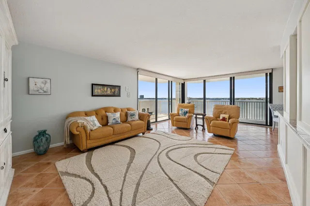 Singer Island Unit B7c photo 7