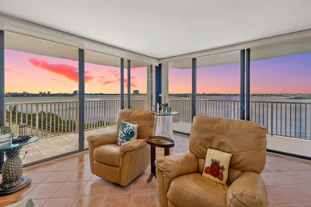 Singer Island Unit B7c photo 8