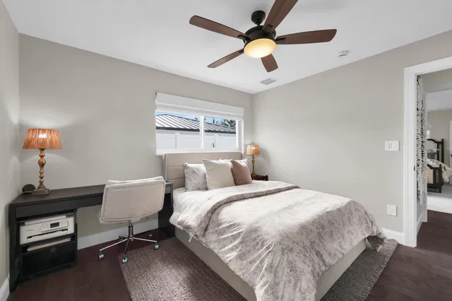 Residence photo 24
