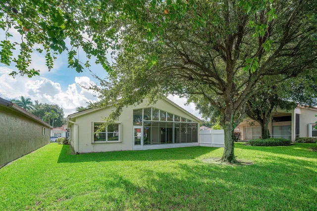 Residence photo 15