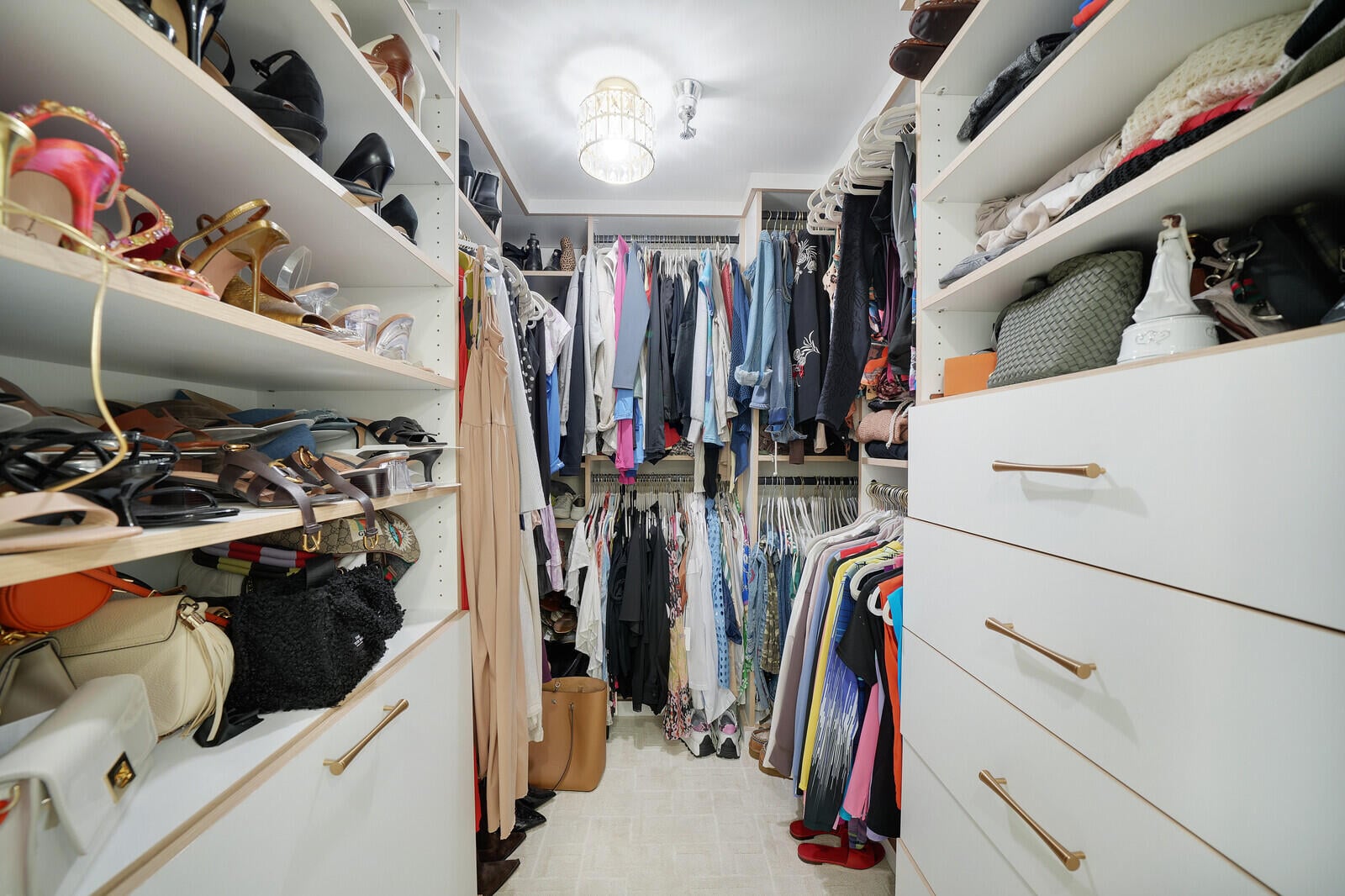 Unit A-203 photo 23