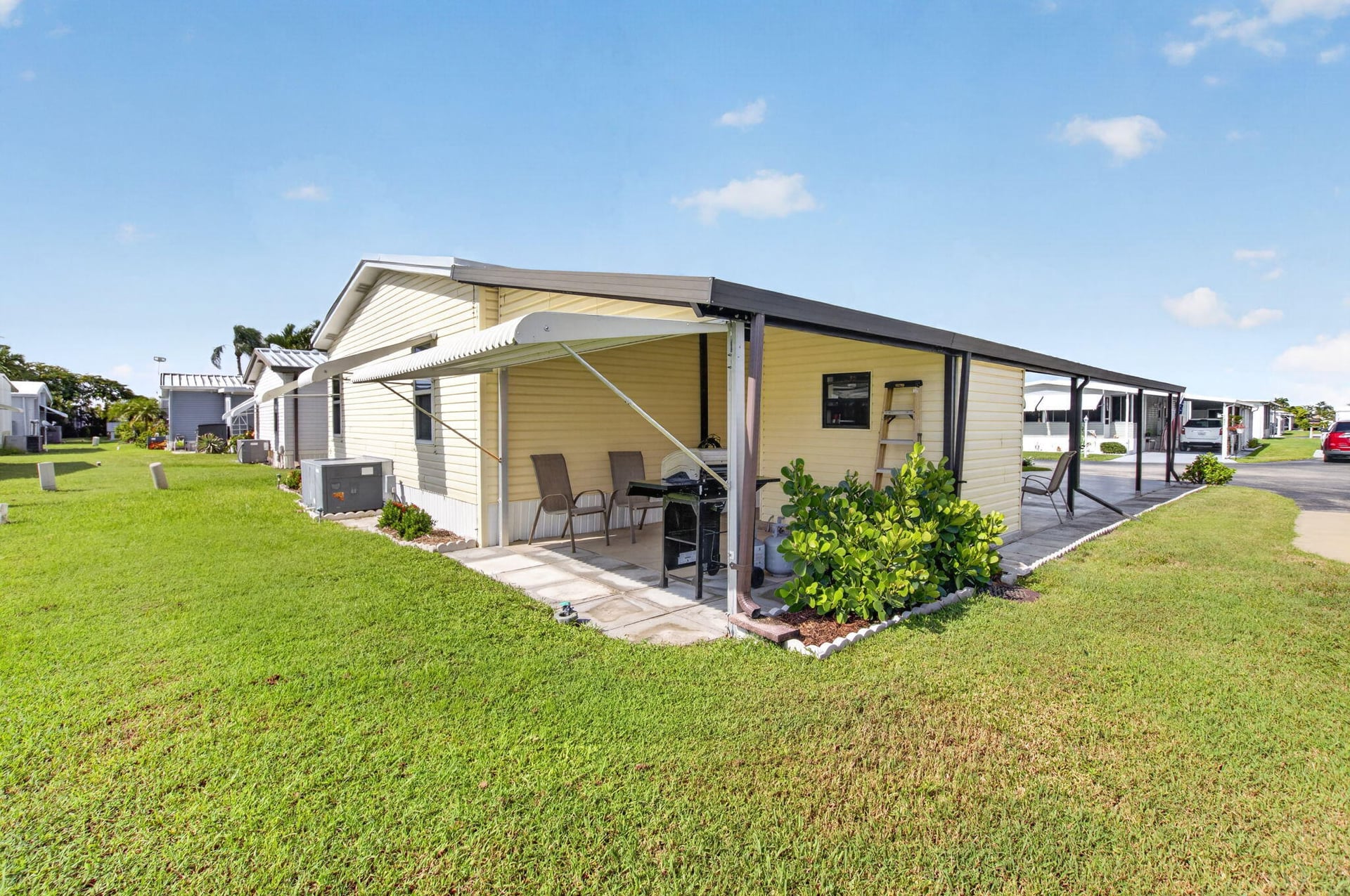 Residence photo 24