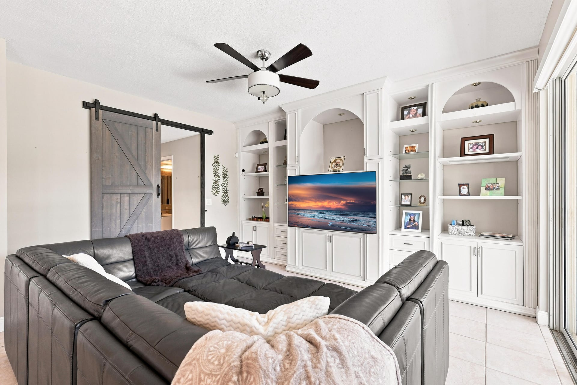 Residence photo 17