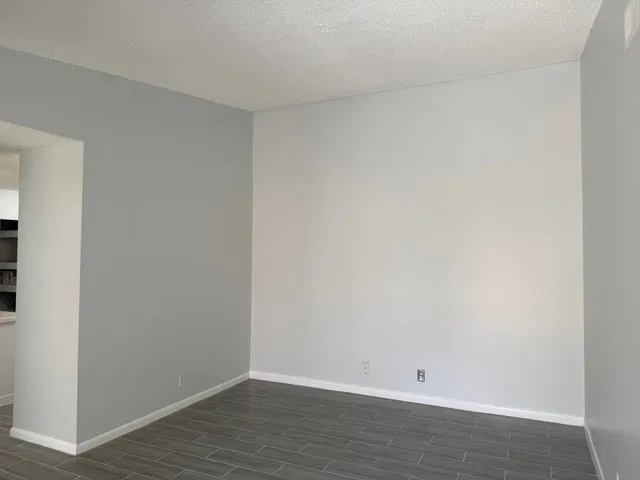 Residence photo 6