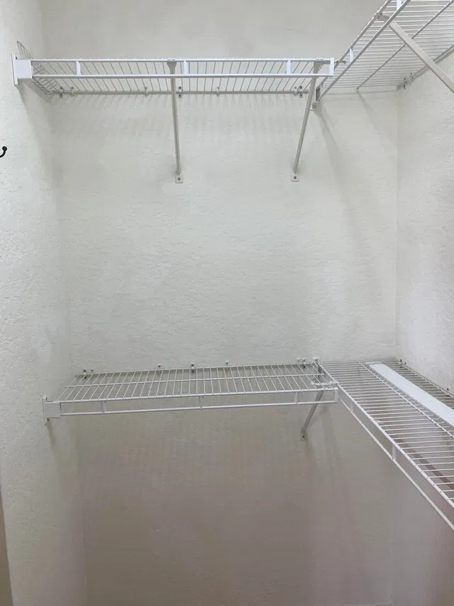 Unit 101 photo 44
