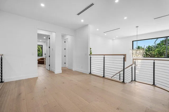 Residence photo 27