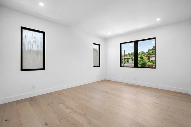 Residence photo 43