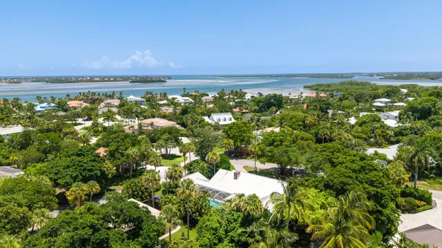 Sewall's Point Residence photo 4