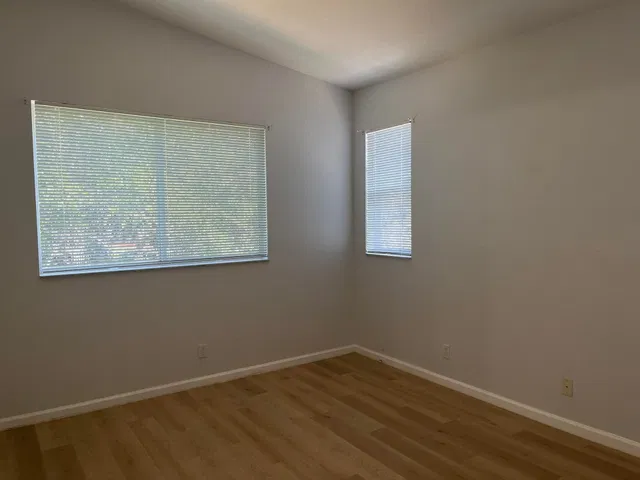  Residence photo 9
