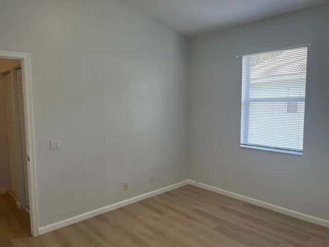  Residence photo 12