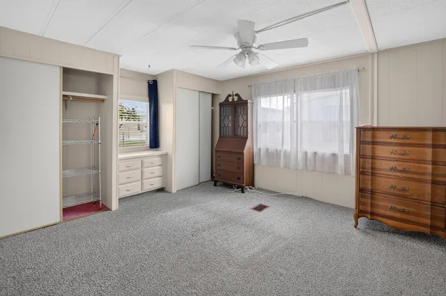 Residence photo 14