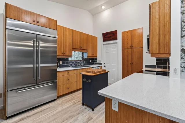 Residence photo 12