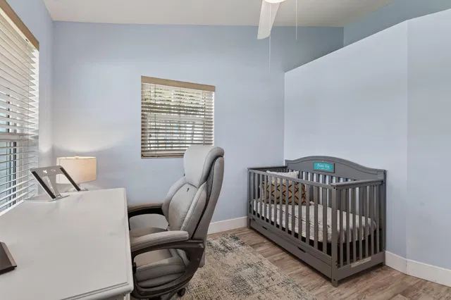 Residence photo 21