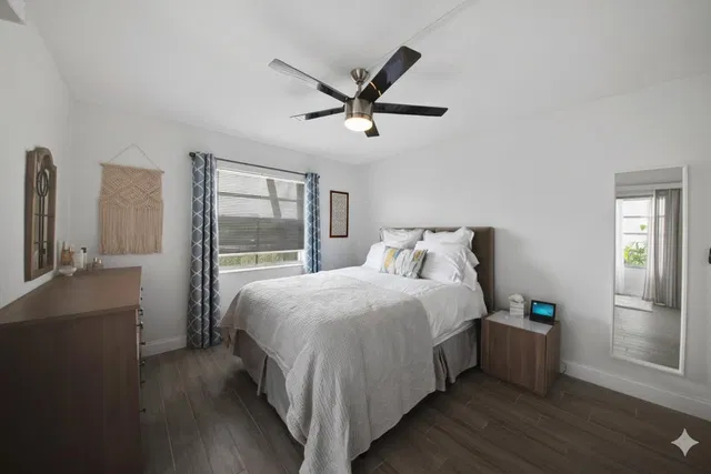 Residence photo 17