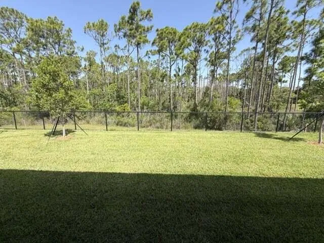 Residence photo 2