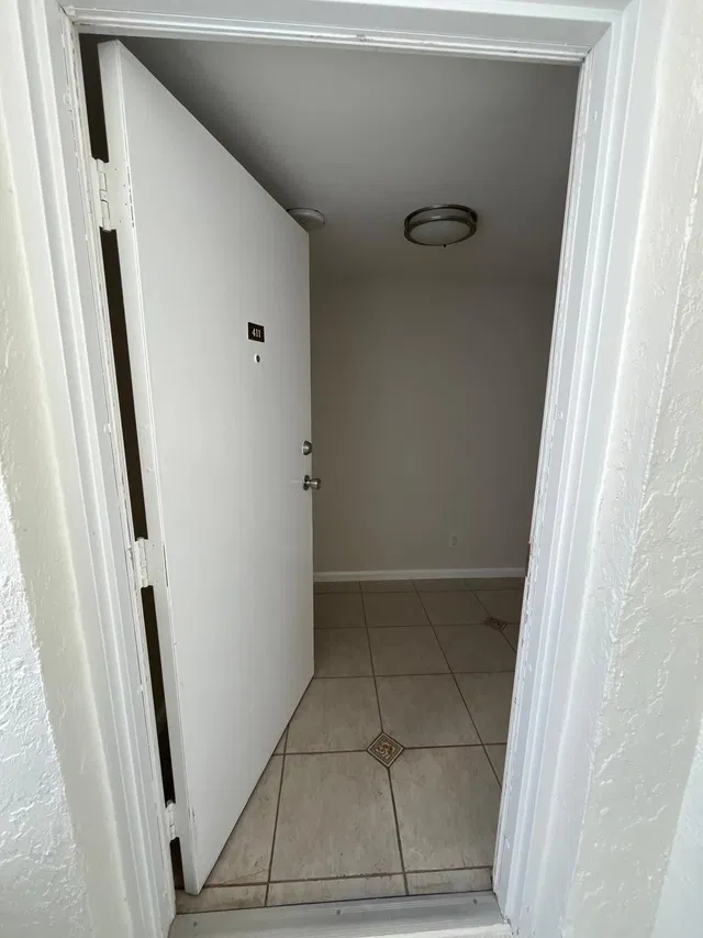 South Palm Beach Unit 411 photo 23