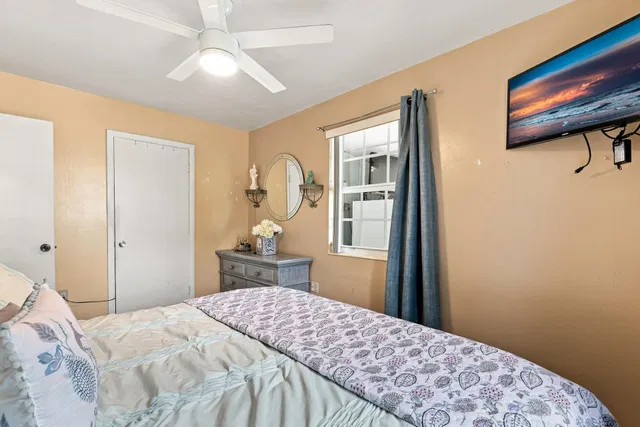 Residence photo 14