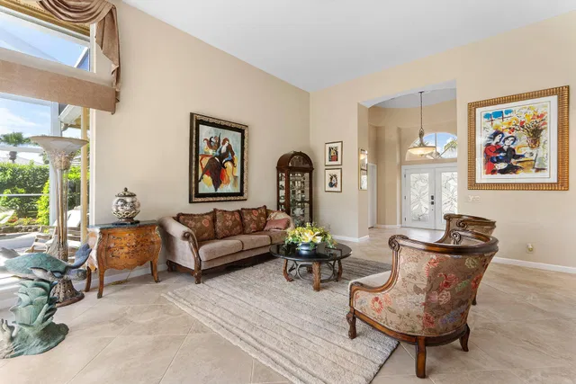  Residence photo 10