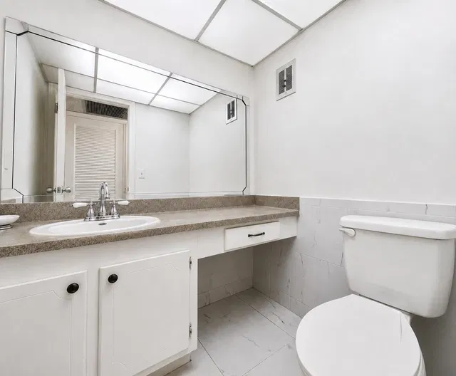 Residence photo 5
