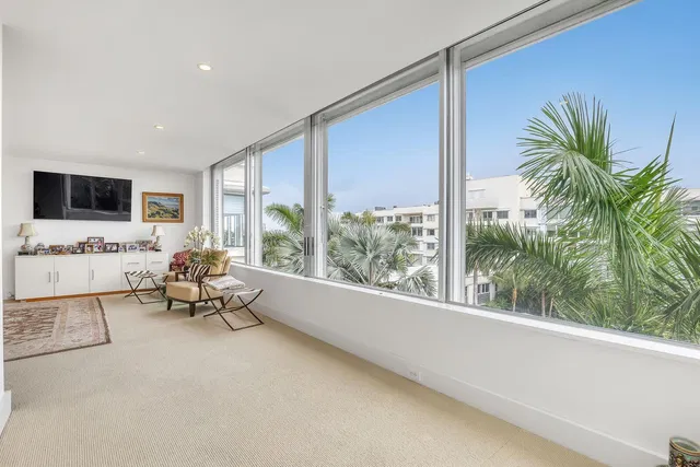 Palm Beach Towers, Palm Beach Unit 507B photo 9