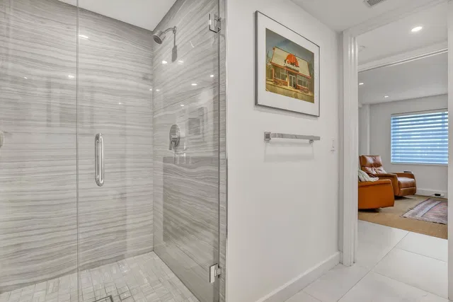 Palm Beach Towers, Palm Beach Unit 507B photo 11
