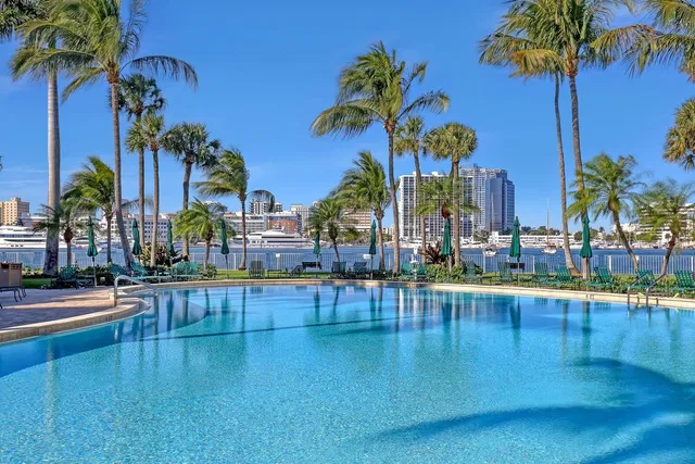 Palm Beach Towers, Palm Beach Unit 507B photo 15