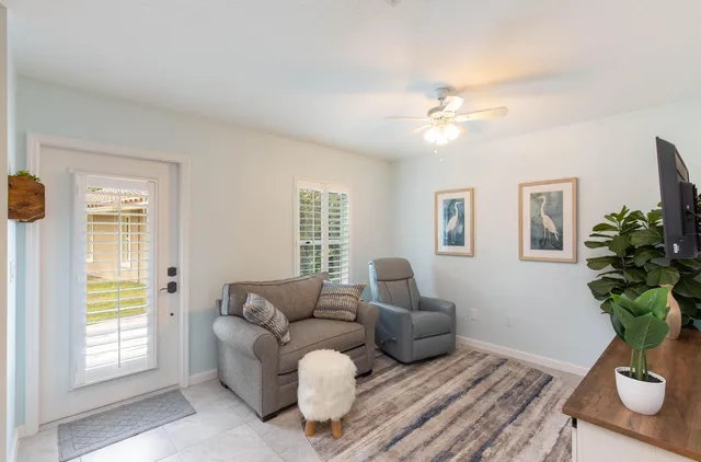 Residence photo 4