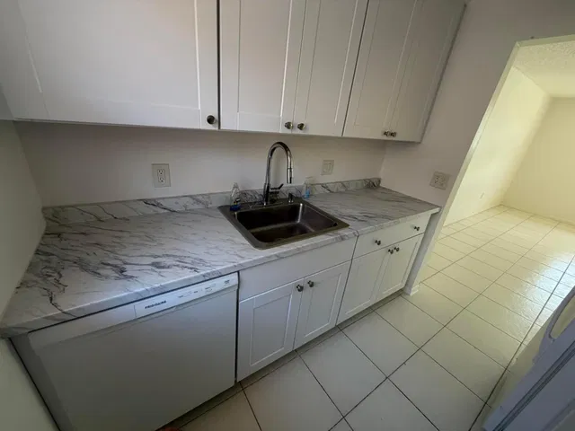 Boca Raton Unit Unit 248e photo 22