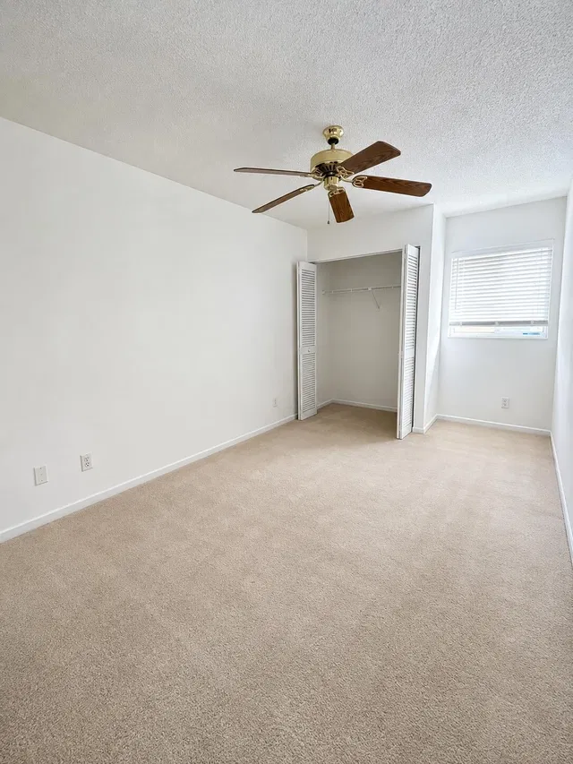 Unit 5331 photo 8