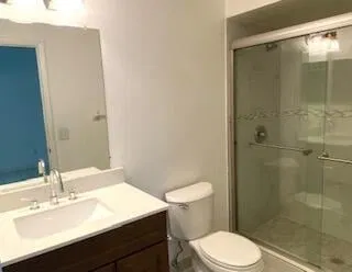 Unit 9-209 photo 8