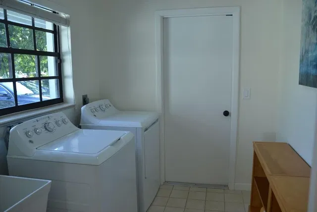 Residence photo 30