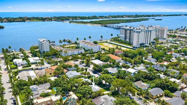 West Palm Beach Residence photo 18