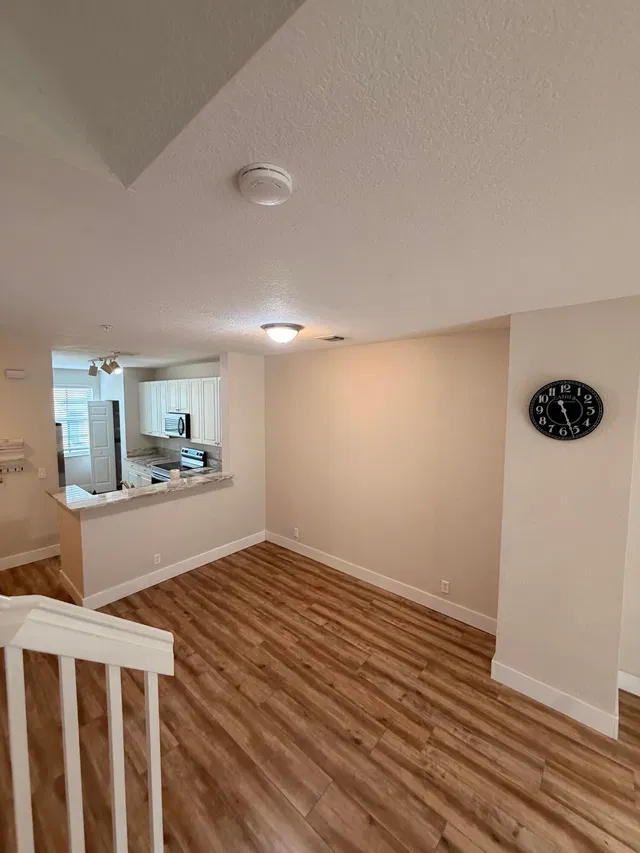 Unit 1507 photo 4