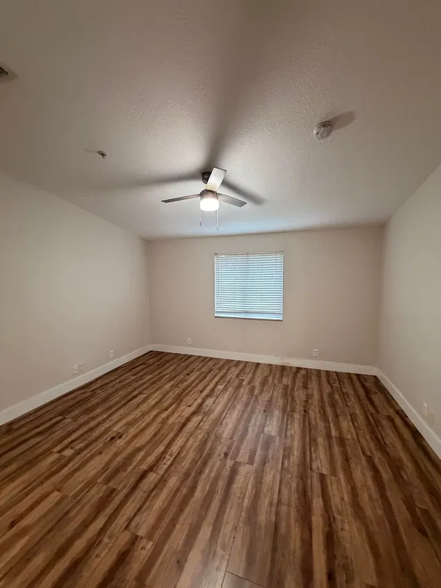 Unit 1507 photo 18