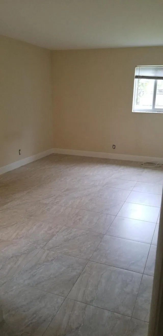 Residence photo 2