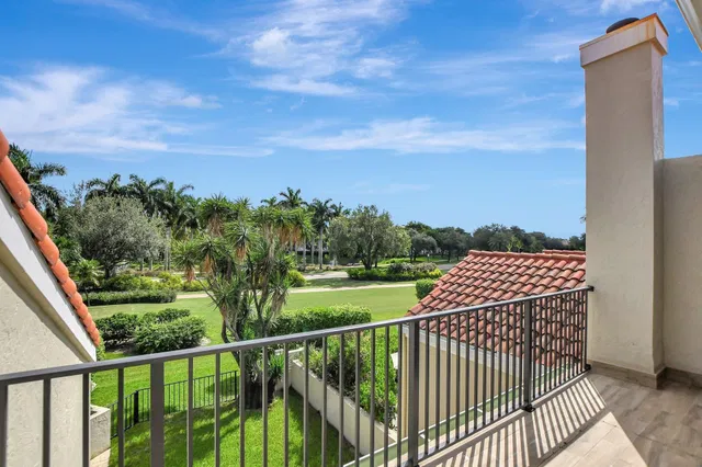 Boca Grove Residence photo 36