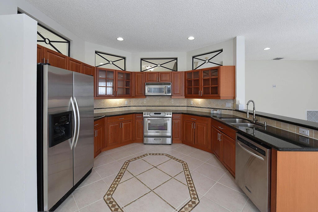 Residence photo 2