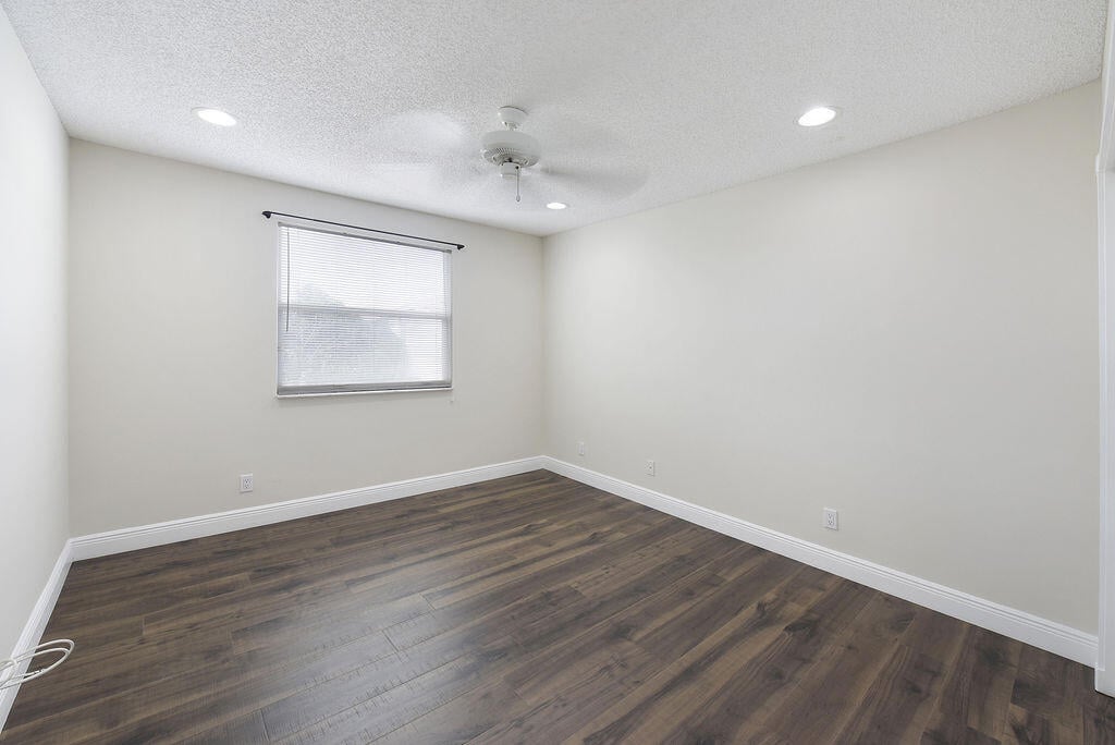 Residence photo 22