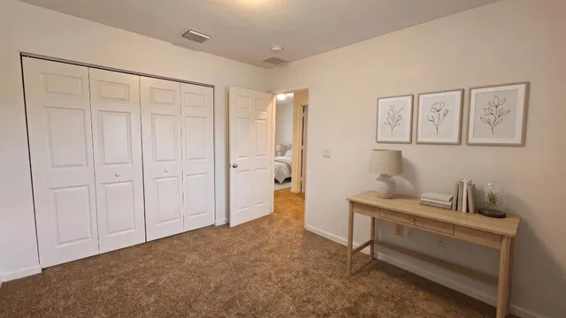 Residence photo 11