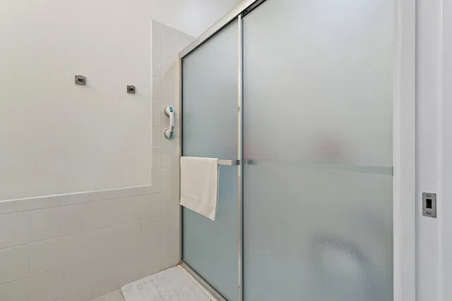  Residence photo 17