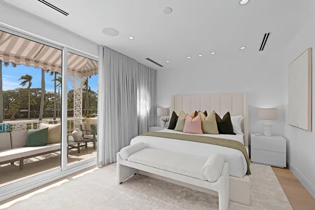 In-Town Palm Beach Unit 2nd floor photo 14
