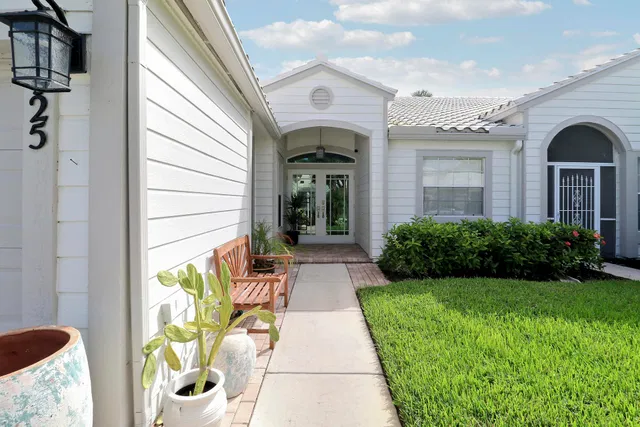 Residence photo 5