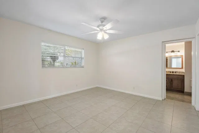 Residence photo 20